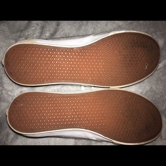 Vans - Picture 2 of 5